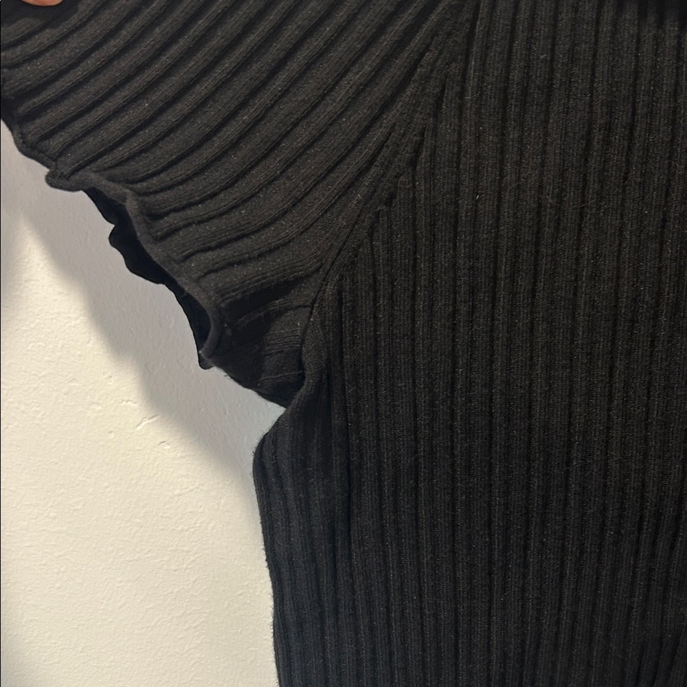 Maeve Black Ribbed Crop Top - Picture 4 of 7